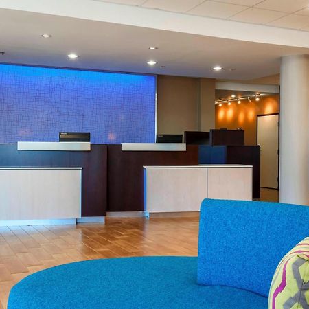 Fairfield Inn & Suites By Marriott Pleasanton Bagian luar foto